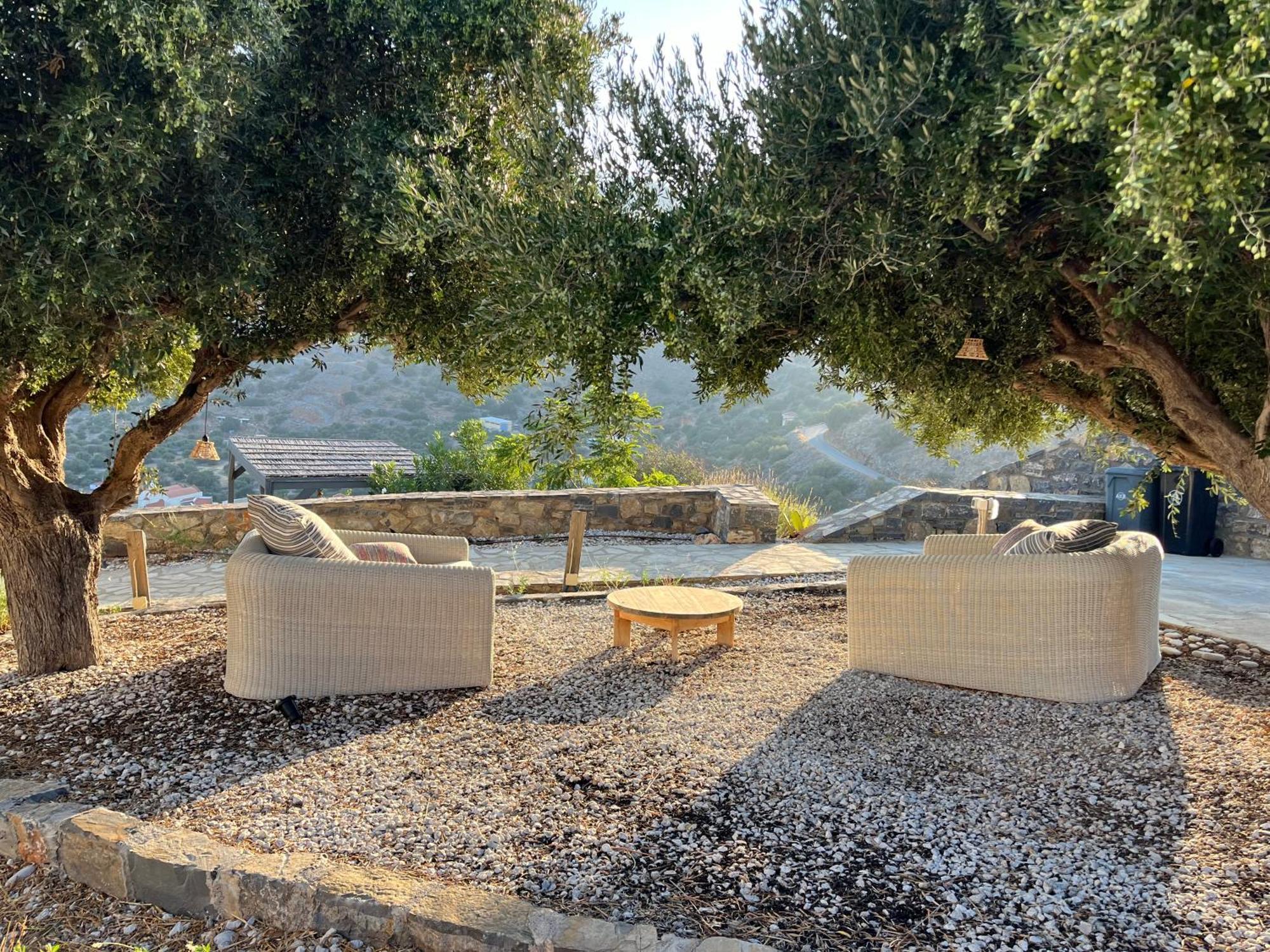 Villa Estee, Luxury Villa With Private Infinity Pool And Jacuzzi Elounda  Bagian luar foto
