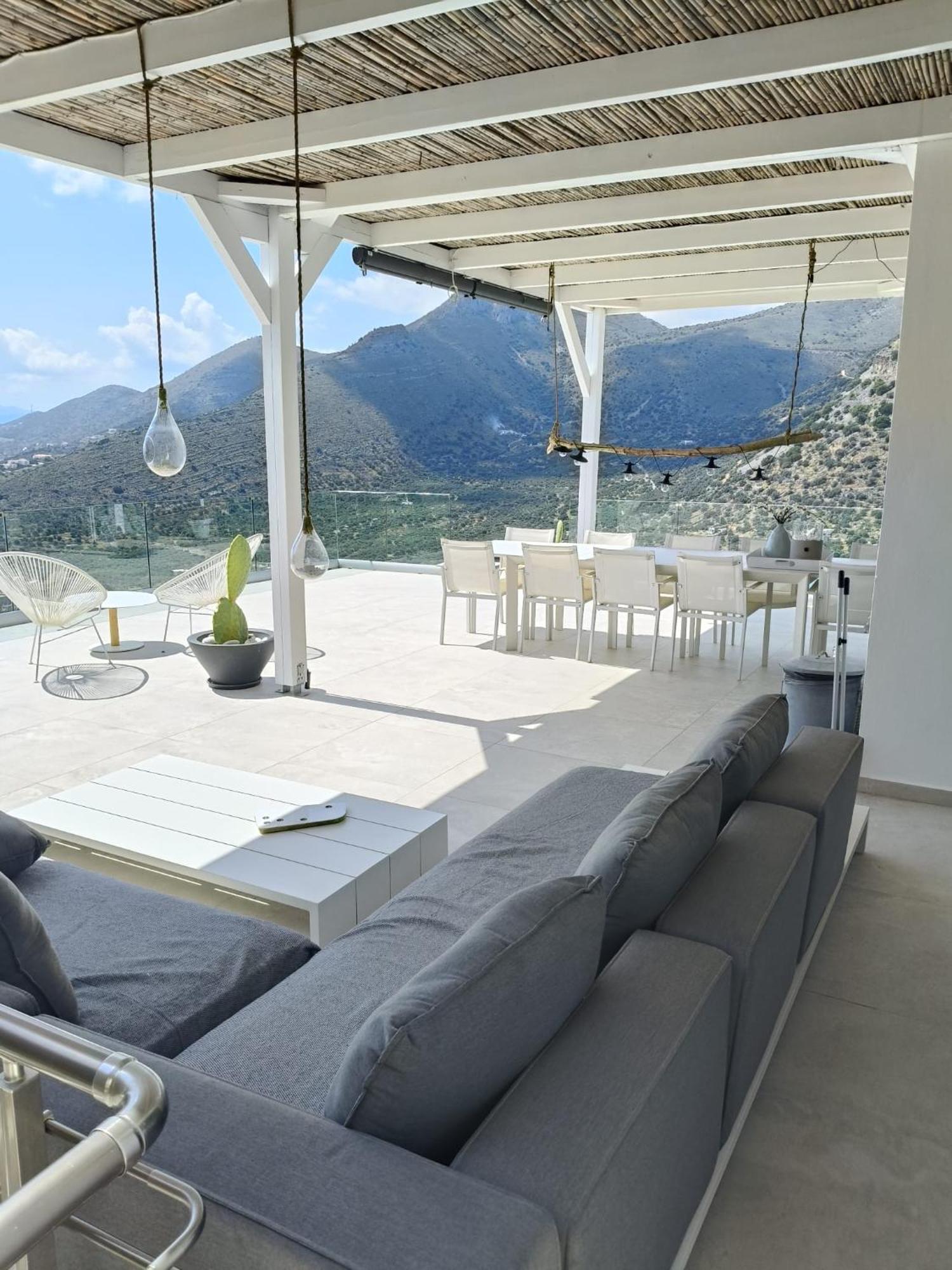 Villa Estee, Luxury Villa With Private Infinity Pool And Jacuzzi Elounda  Bagian luar foto