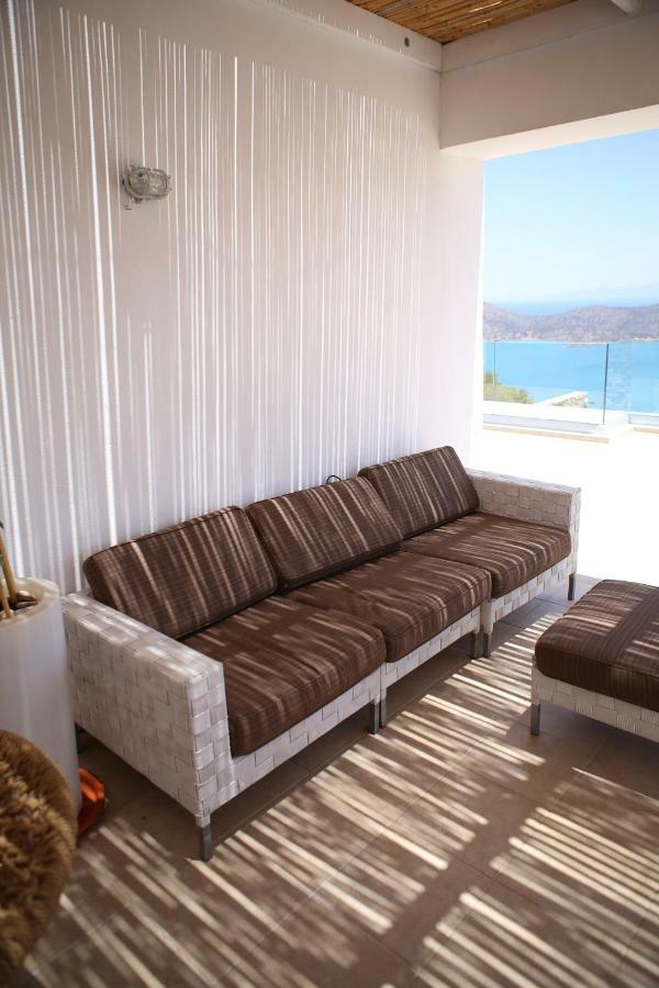 Villa Estee, Luxury Villa With Private Infinity Pool And Jacuzzi Elounda  Bagian luar foto